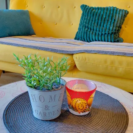 Yang - Hot Tub, Sauna, *