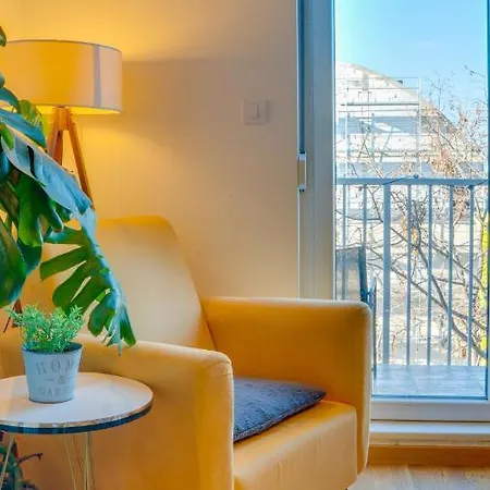 Yang - Hot Tub, Sauna, Lägenhet *