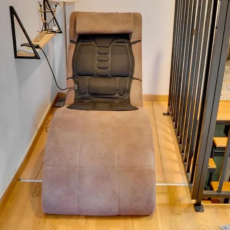 Yang - Hot Tub, Sauna, *