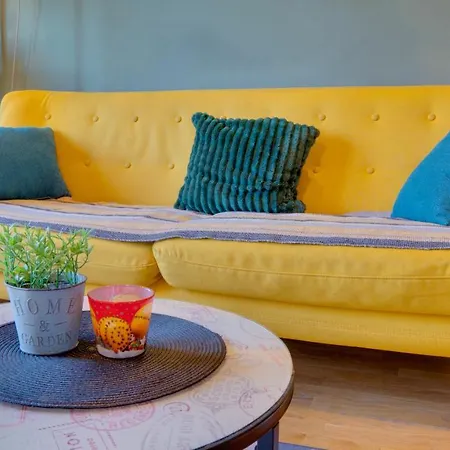 Yang - Hot Tub, Sauna, * Novi Sad