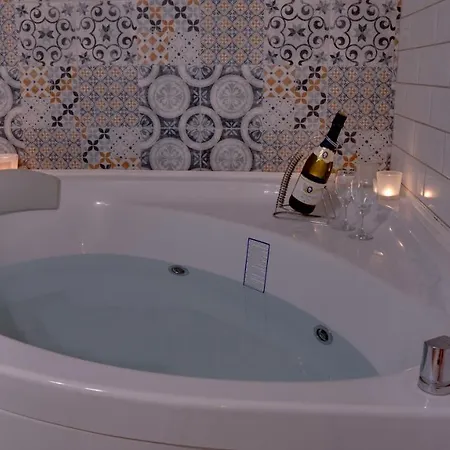 Lägenhet Yang - Hot Tub, Sauna,